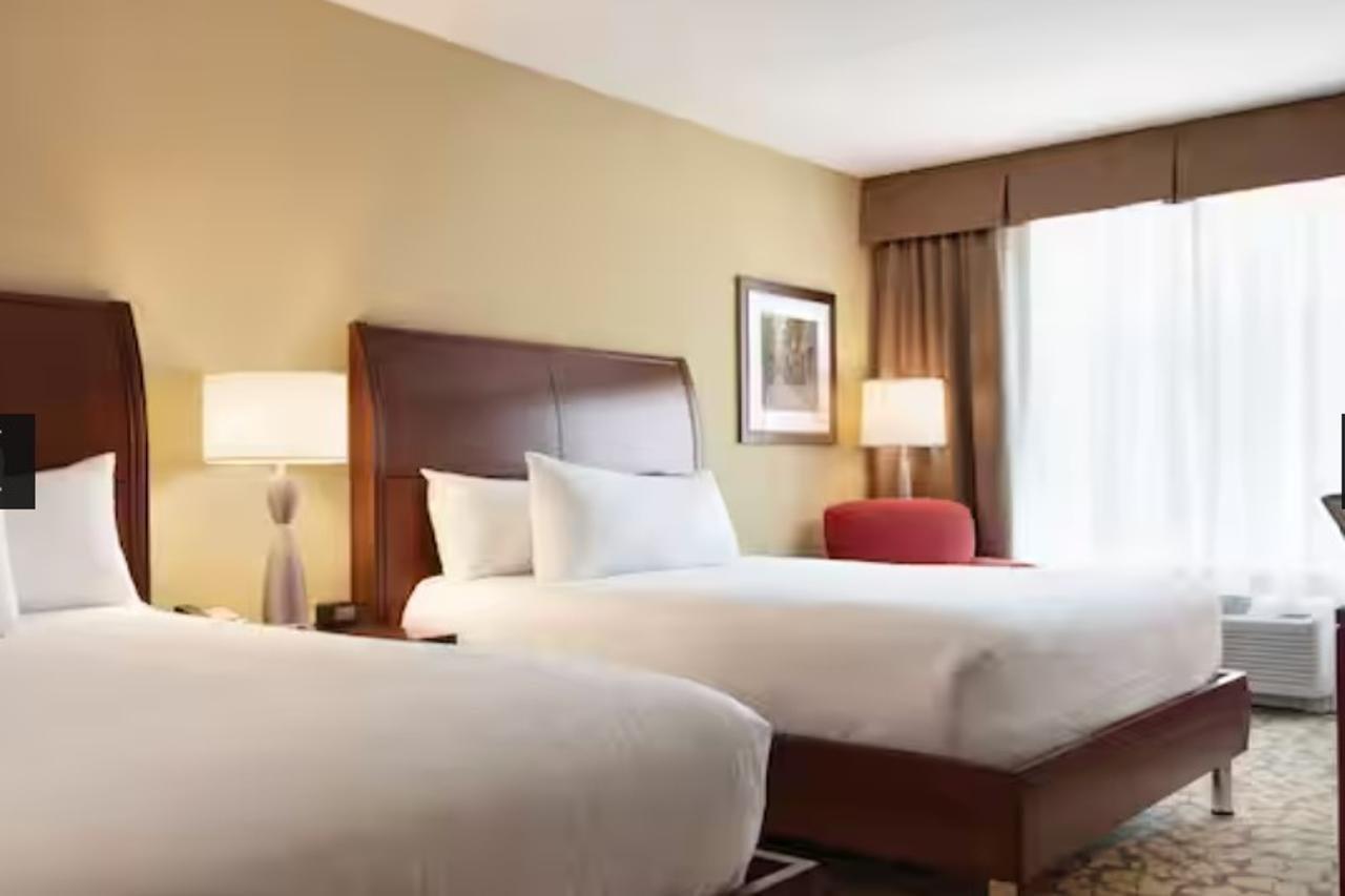 Hilton Garden Inn Boston Logan Airport Bagian luar foto