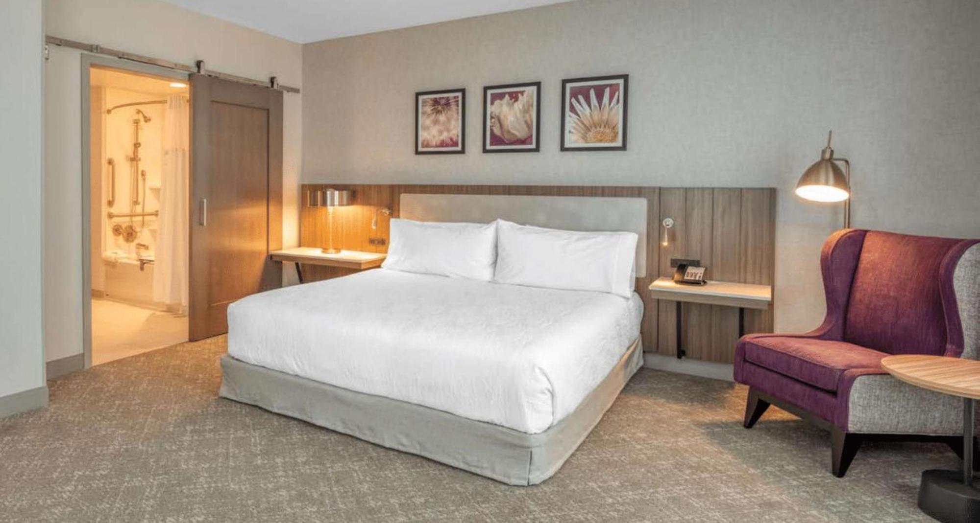 Hilton Garden Inn Boston Logan Airport Bagian luar foto